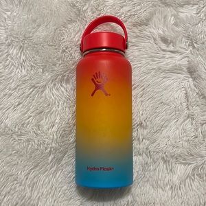 Hydro Flask Limited Edition Shaved Ice
Keiki Mai Tai